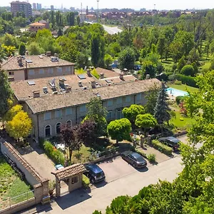  Aparthotel Antico Borgo Italia